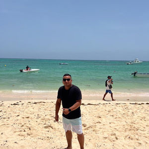 Meet your Posher, Antony